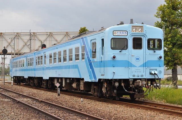 キハ３７回送列車