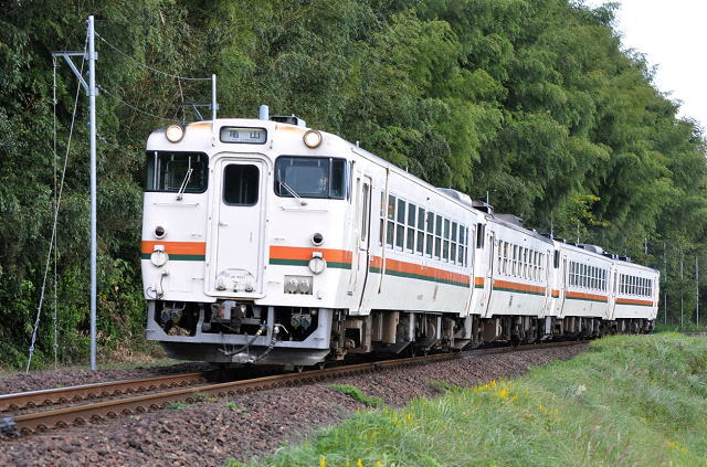 キハ40による９３４Ｄ亀山行