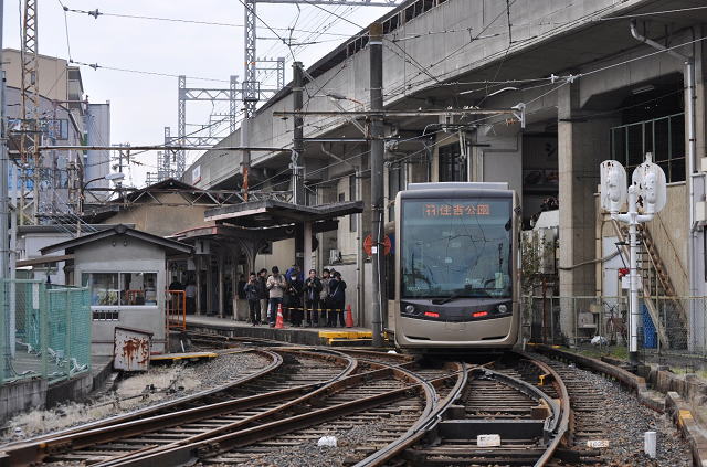 住吉公園駅の様子