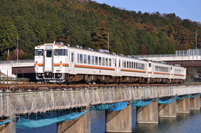 紀勢線引退前のキハ40の4両編成