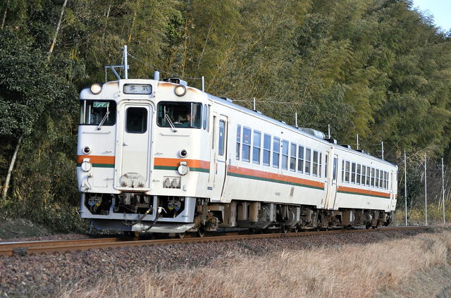 キハ40の2両編成（参宮線）