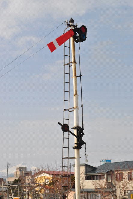 津軽鉄道五所川原駅の腕木式信号