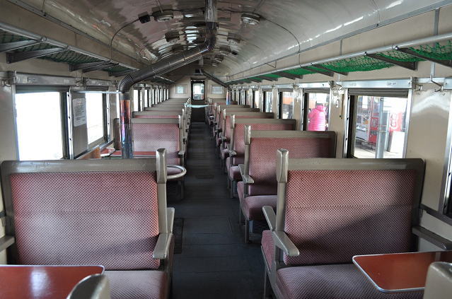 ストーブ列車、オハ46-2の車内