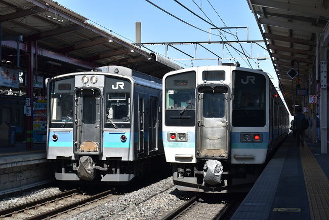 211系とE127系