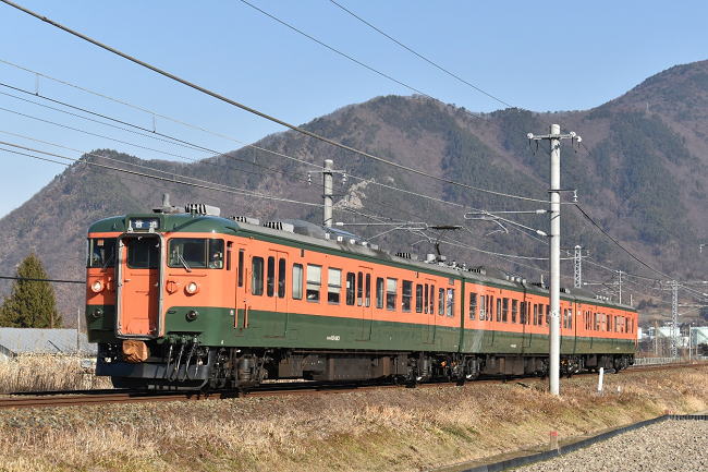 湘南色のS3編成