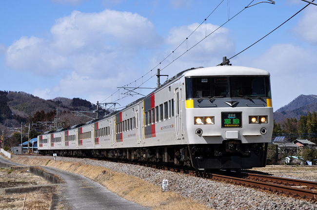 185系特急「草津」