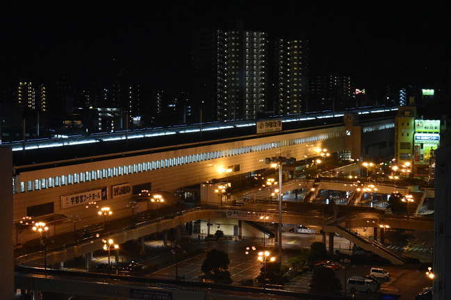 夜の宇都宮駅前