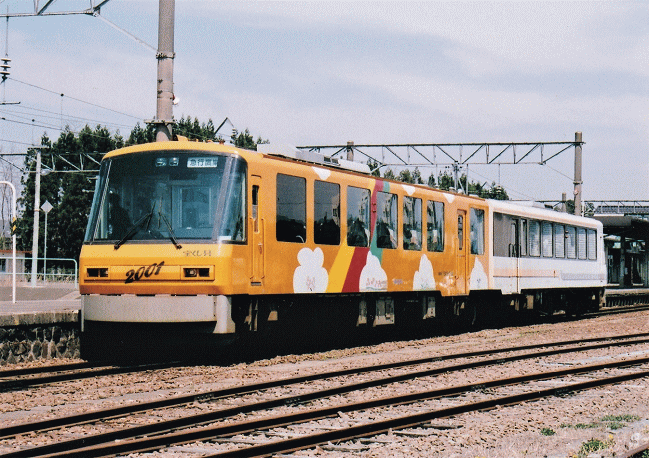 10年前に鷹巣で撮影した急行列車（AN8900形とAN2000形）