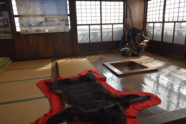 阿仁合の休憩所「銀山亭」