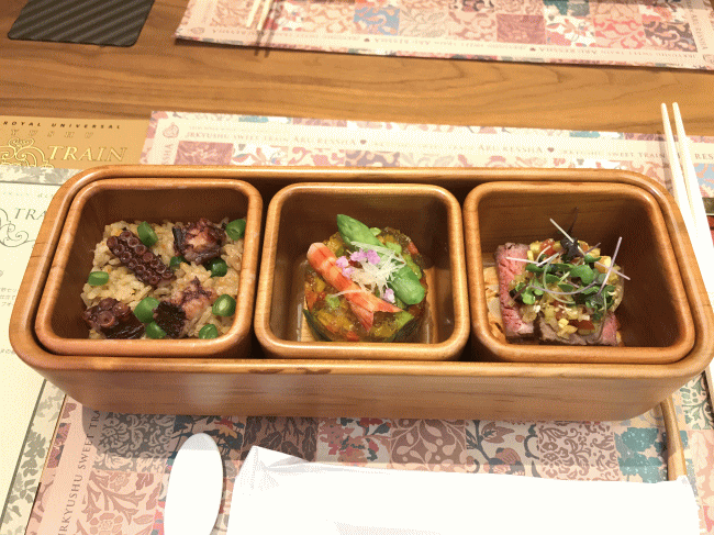 或る列車の食事