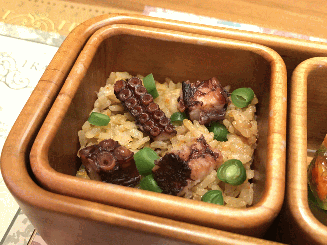 タコの炊き込みご飯（或る列車）