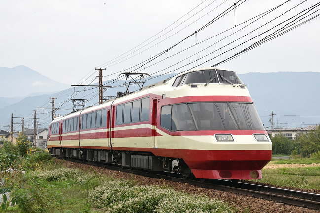 1000系特急「ゆけむり」