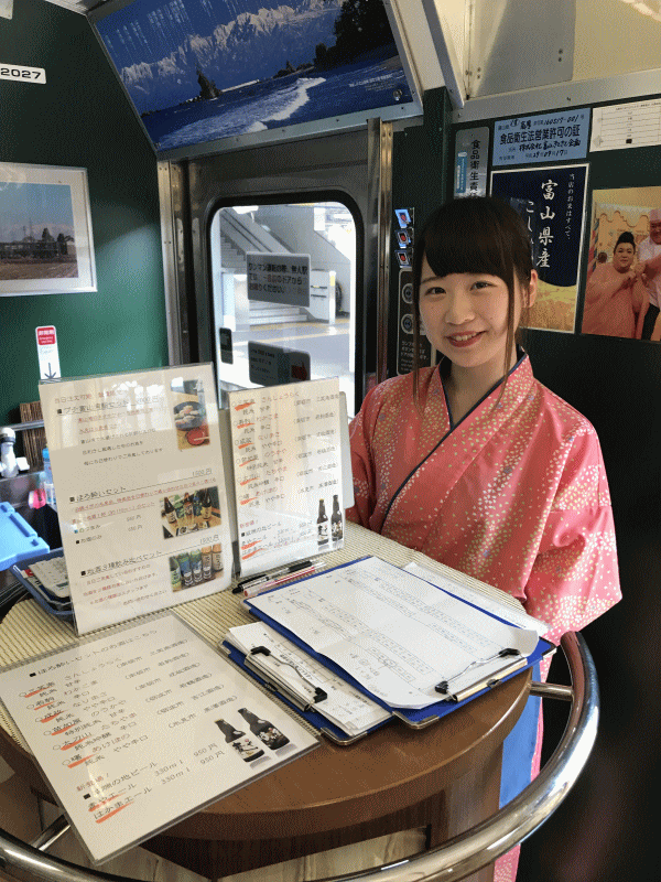 べるもんたの可愛いアテンダントさん