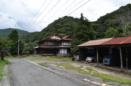 備後落合駅前のかつての旅館