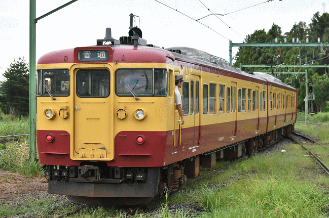 「懐かしの新潟色」のＮ４０編成の115系