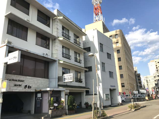 ビジネス旅館さくら荘