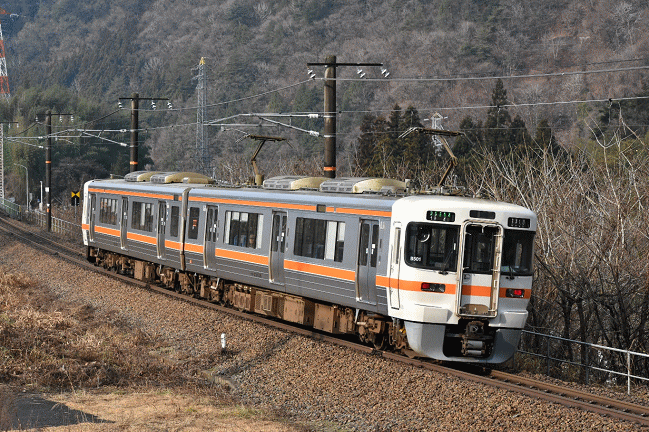 中津川行普通1824M列車