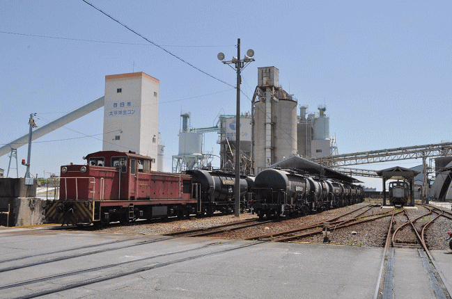 太平洋セメント四日市出荷センター