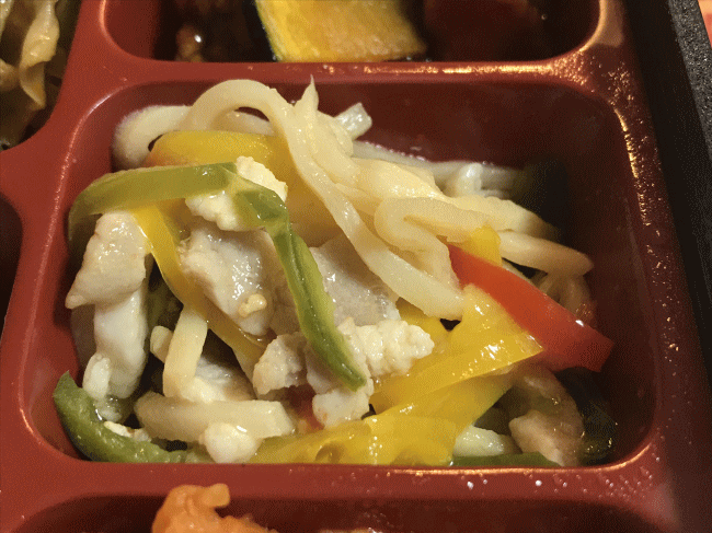 駅弁のチンジャオロースー