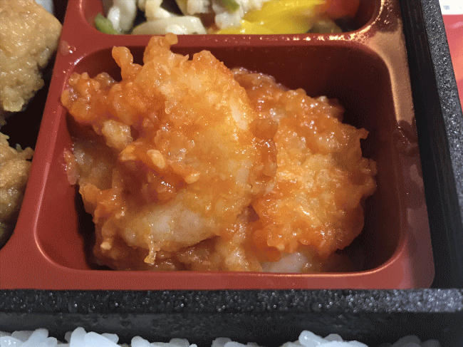 駅弁の海老チリ