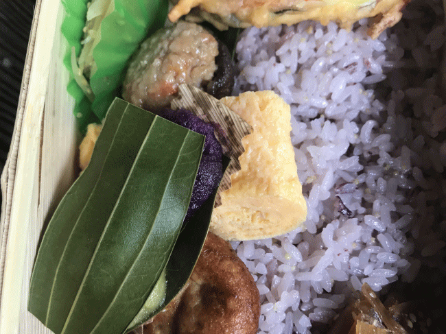 シナモンの香りのするけせん団子