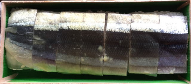 さんま寿司(和歌山水了軒)の中身