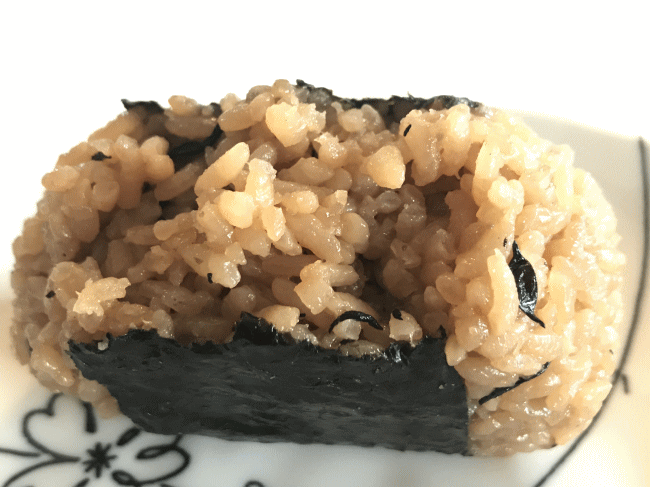 ニューデイズの「かきめしおにぎり」