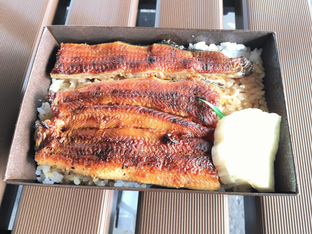 清流うなぎ弁当の中身