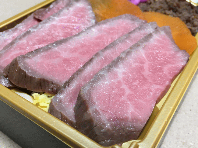 飛騨牛しぐれ寿司のローストビーフ