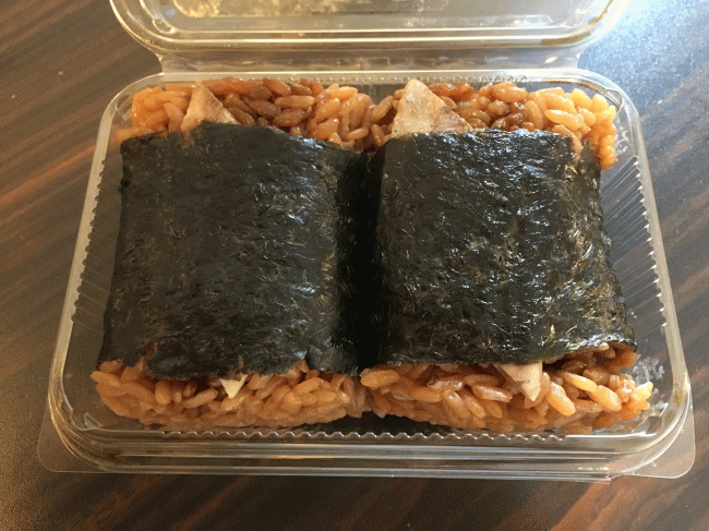 豚どんにぎりっ子の蓋を開けたところ