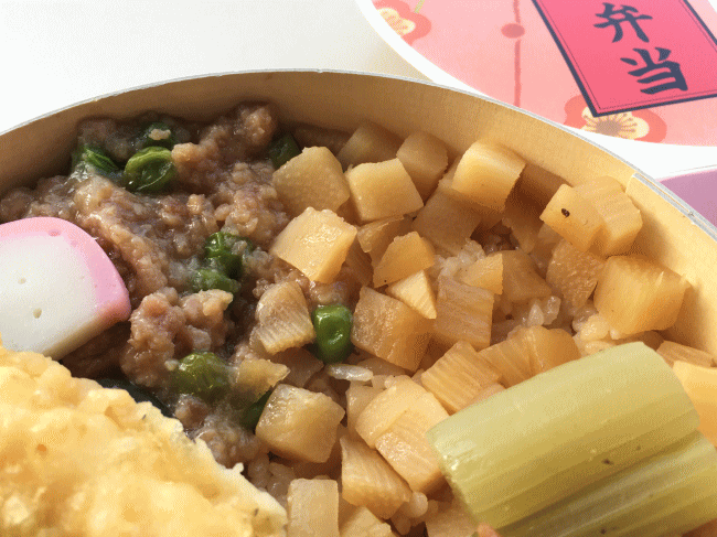 デラックスこゆるぎの筍煮と鶏そぼろ