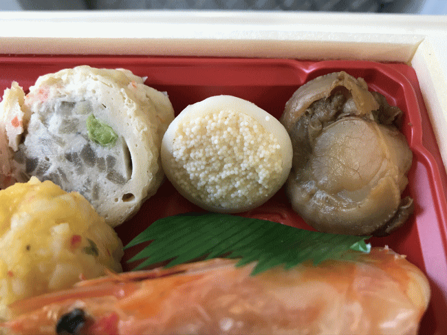 龍馬弁の帆立煮や子持ちイカなど