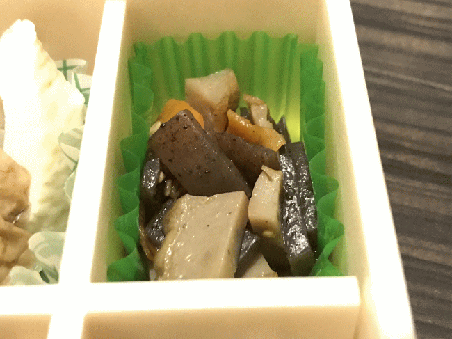 とっとりの居酒屋のあごの竹輪のきんぴら