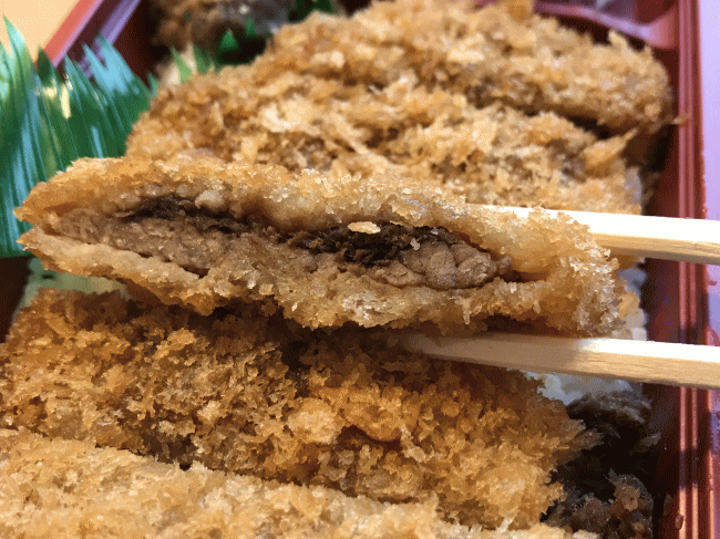 ながさき鯨カツ弁当の鯨カツ