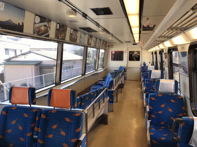 リゾート21の車内