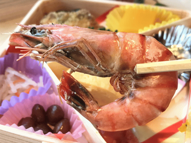 上等幕の内弁当の海老煮