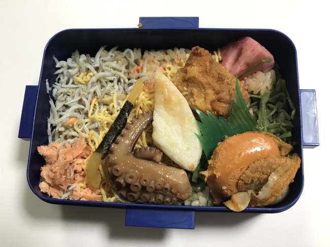 寝台特急テールマーク弁当ゆうづる