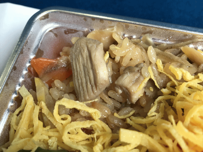 新得地鶏めし（新得駅）