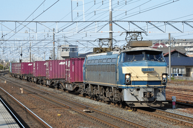 EF66の52号機（清州駅）