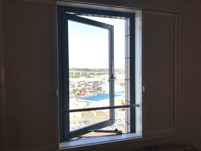 エクセルイン渋川の窓