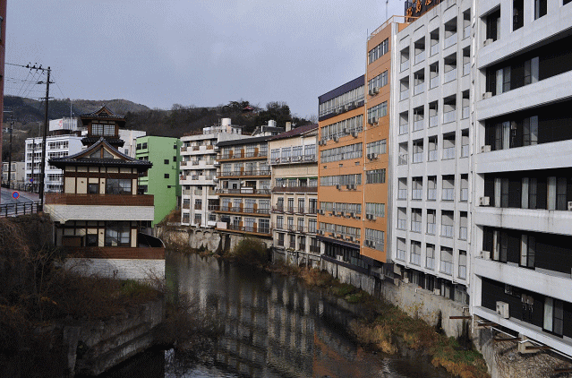 飯坂温泉の温泉街