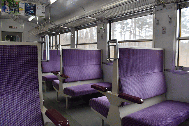 キハ４０のボックスシート