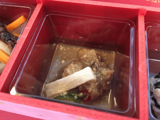 大粒さざえの桜漬け 拍子木長芋添え 柚子（花嫁のれん）