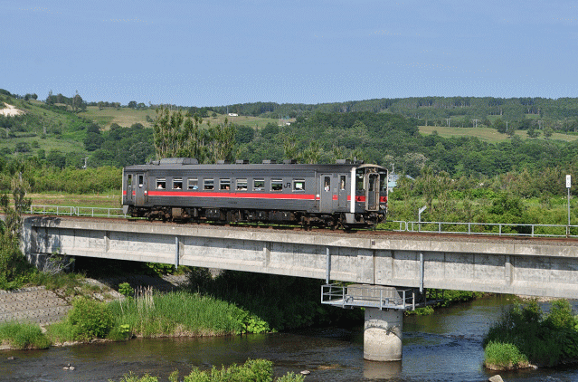 信砂川の道路橋の撮影地から撮影