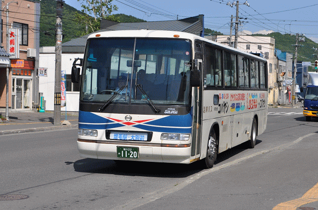 沿岸バスの大別苅(おおべつかり)行、留萌駅前にて