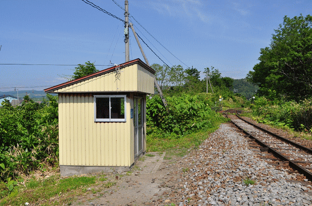 JR留萌本線箸別駅の待合室