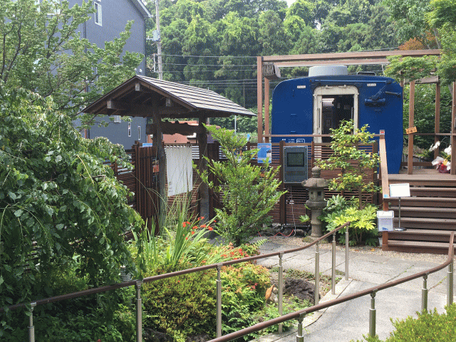 緑に囲まれた東川口のグランシャリオの佇まい