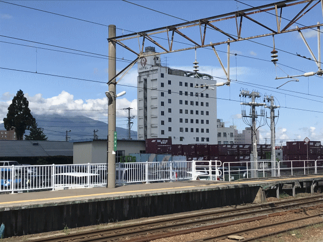 弘前駅から見た弘前プリンスホテル