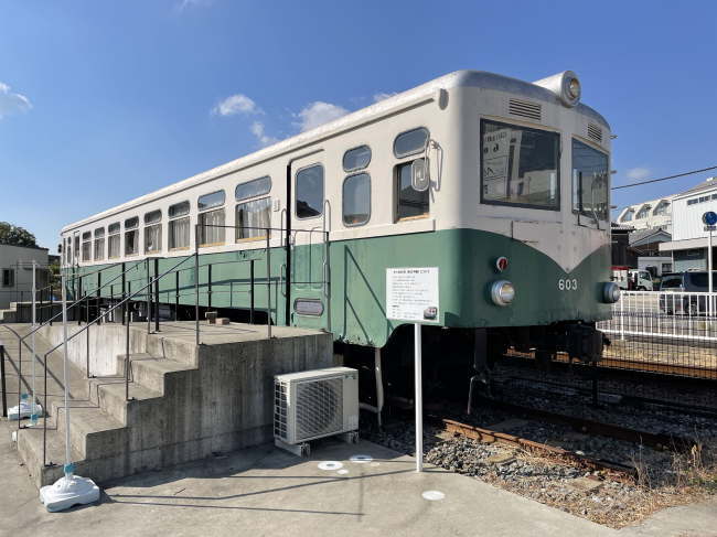 「ほんまち広場603」のキハ603号