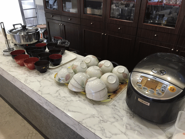 ホテルニューロイヤルの朝食バイキング